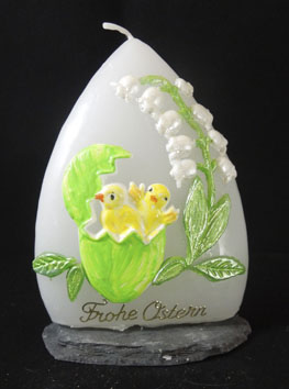 Flachtropfen klein auf Schieferplatte